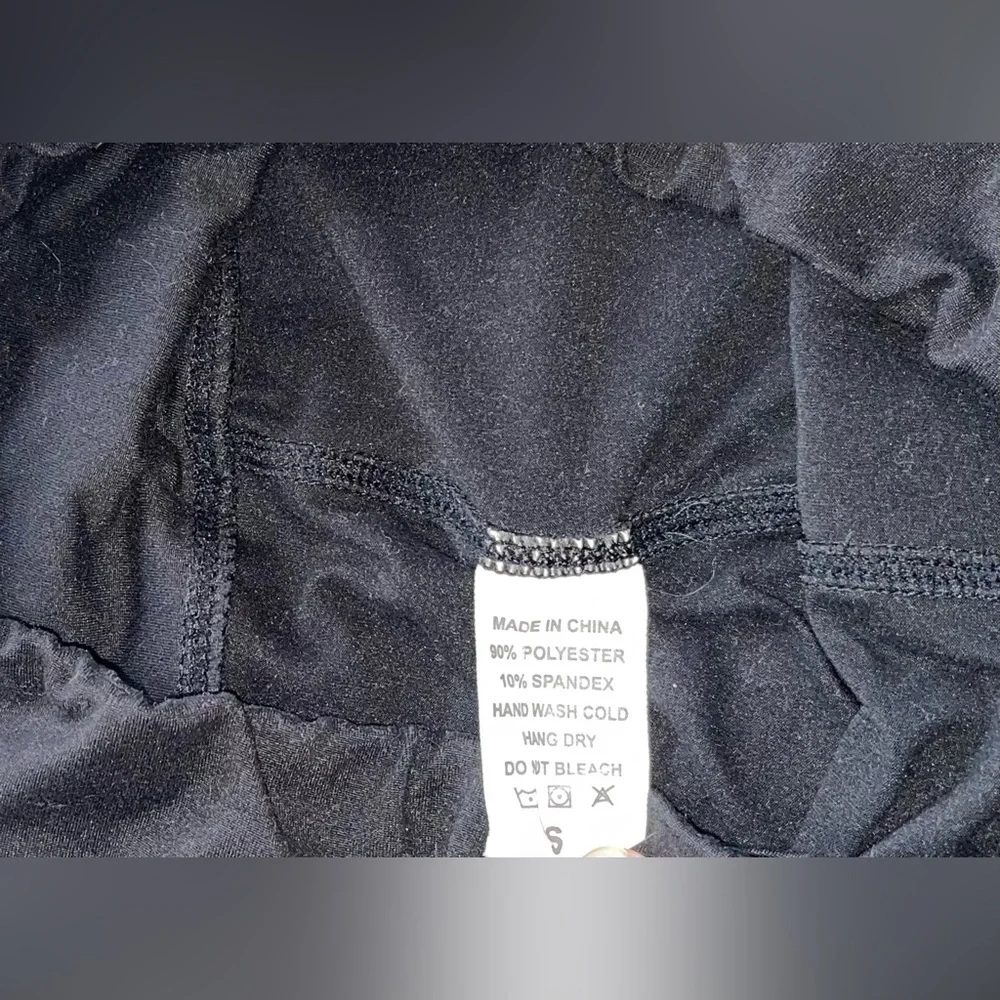SHEIN maternity leggings - Picture 2 of 2